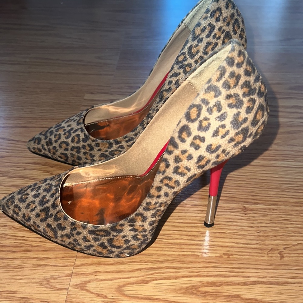 Leopard Heels - Picture 2 of 3